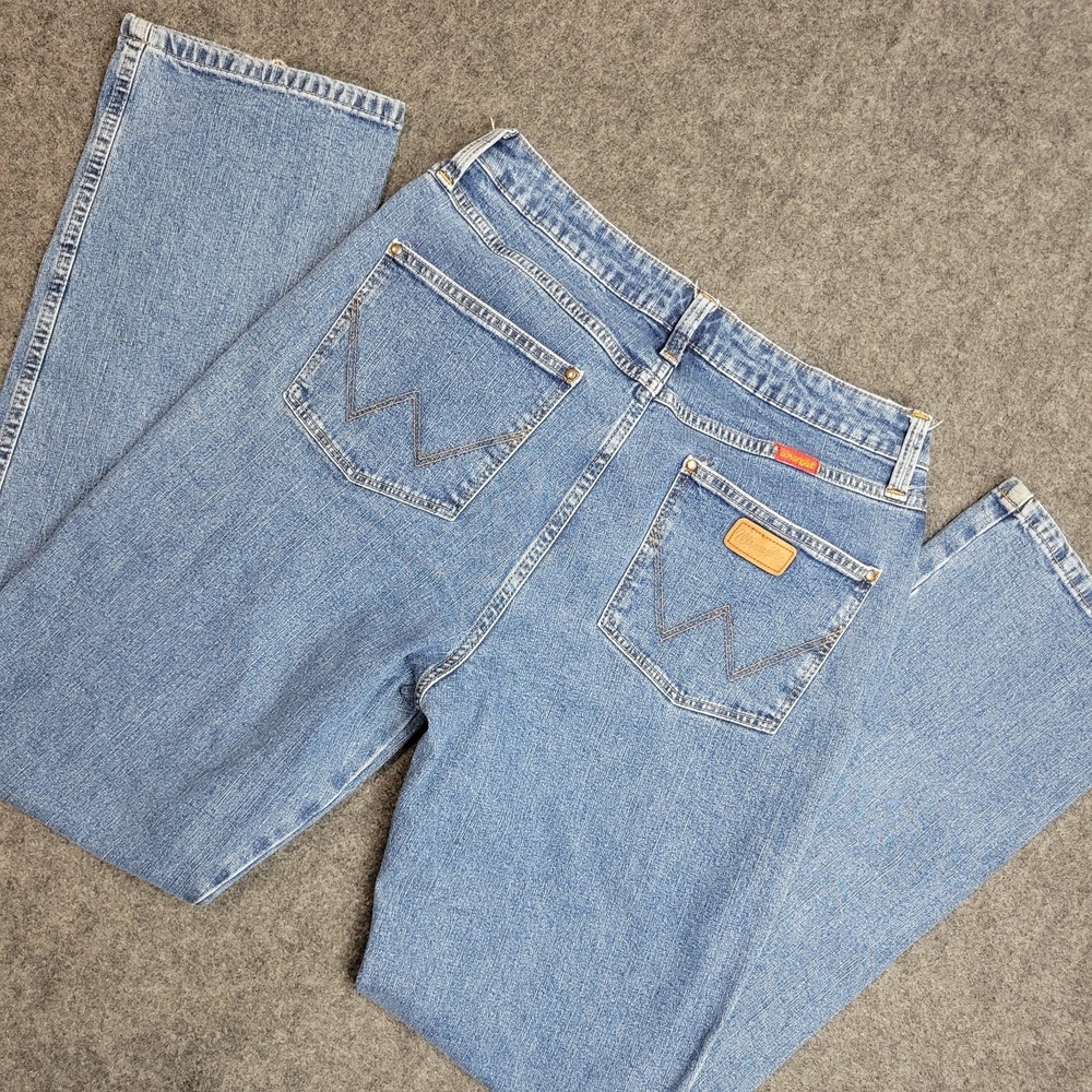 Wrangler Jeans Womens 11x34 Blue Straight Leg Cowgirl Rodeo Western Americana